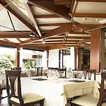 Grillo 4* بلدية آسميني