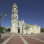 Grillo 4* بلدية آسميني