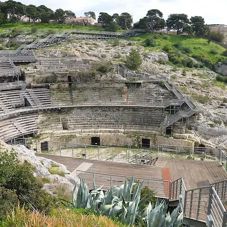 Grillo 4*